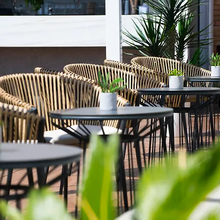 Salles Centro מלון 4*